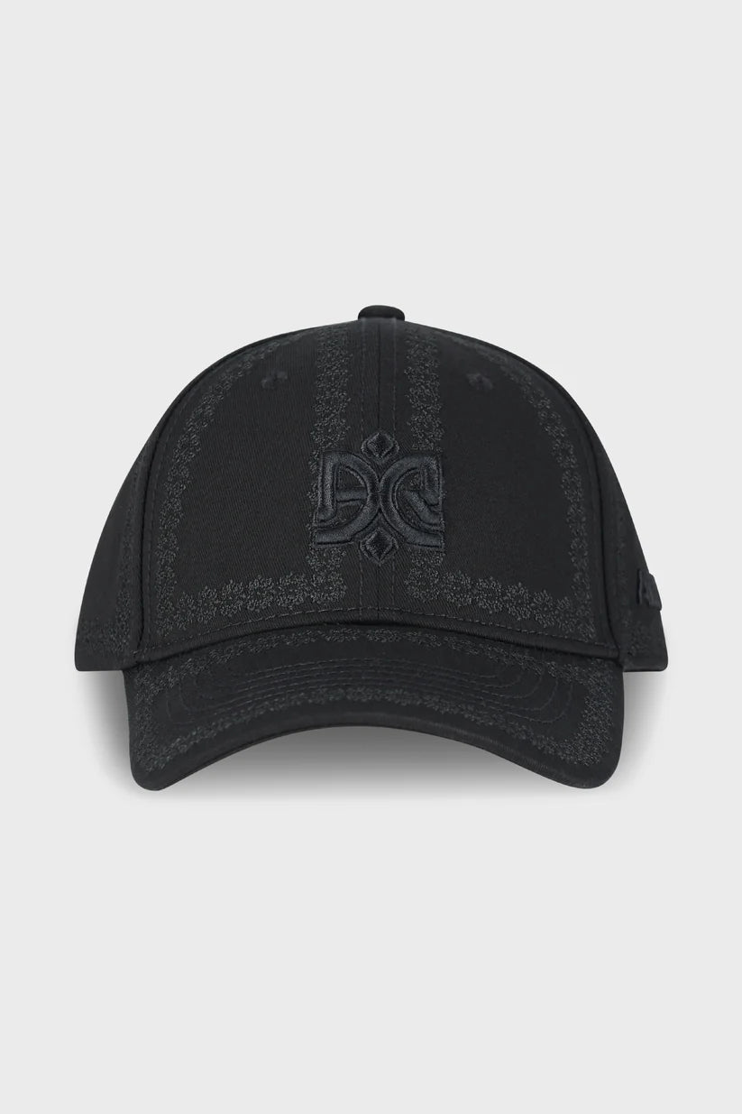 685 Black Hat