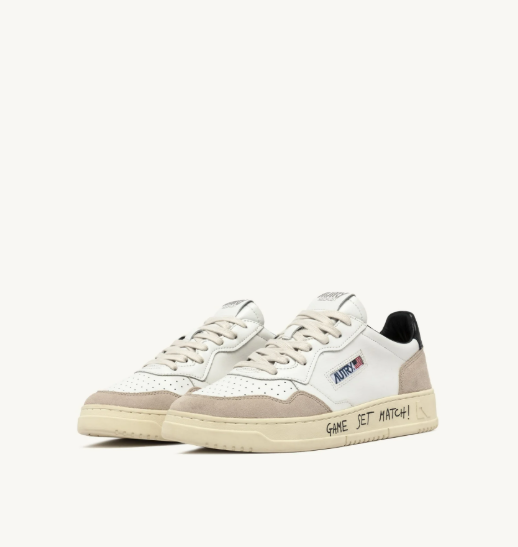 MEDALIST LOW SNEAKERS IN WHITE AND BLACK SUEDE AND LEATHER WITH LETTERING