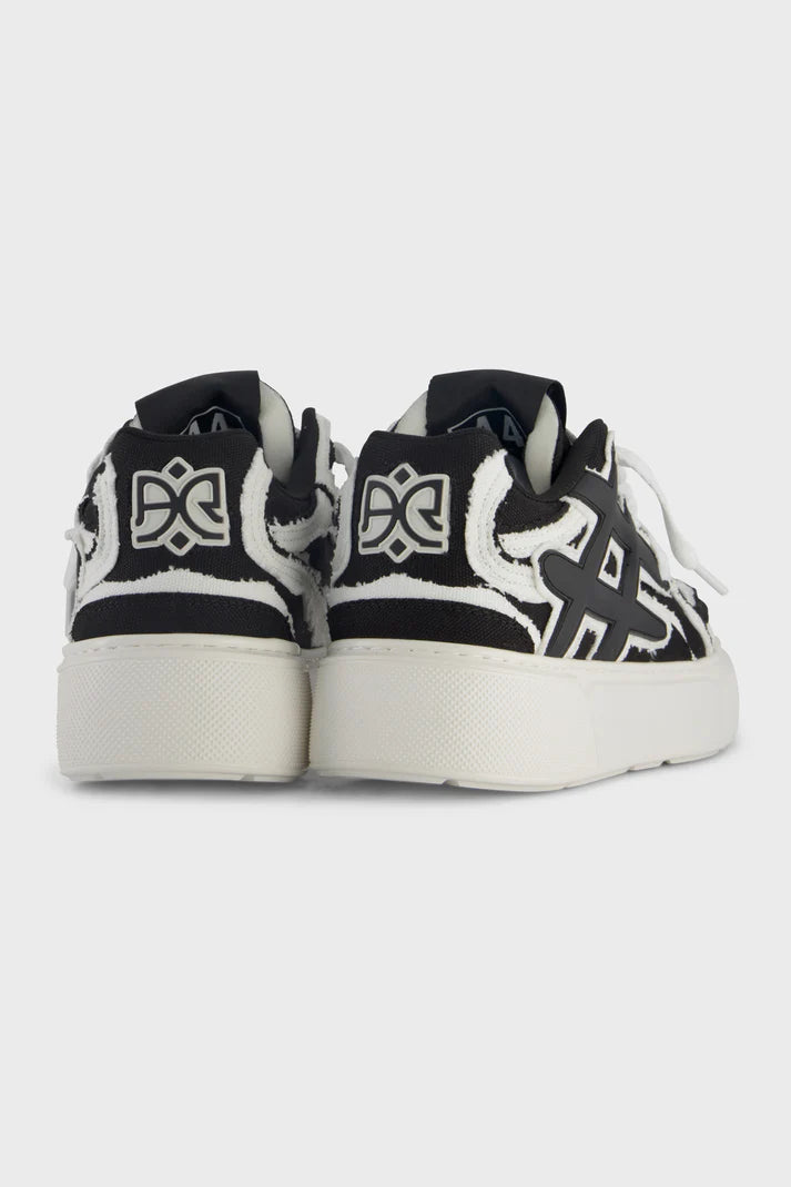 Star Line Canvas Black