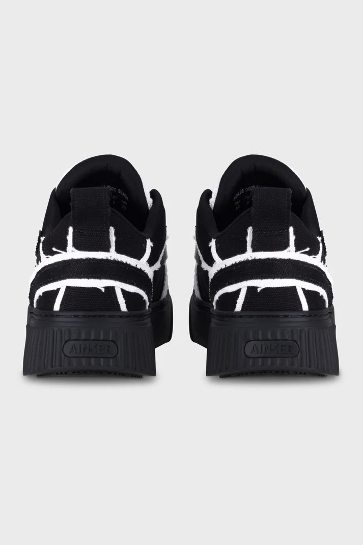 Star Line Canvas Black