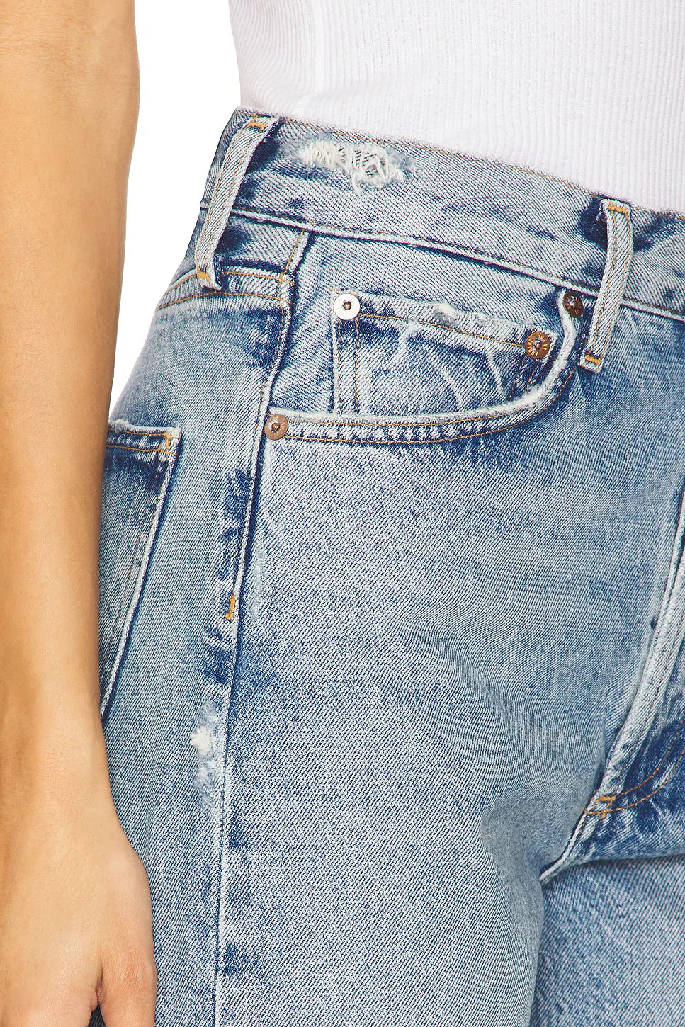 90's Mid Rise Loose Fit Jeans