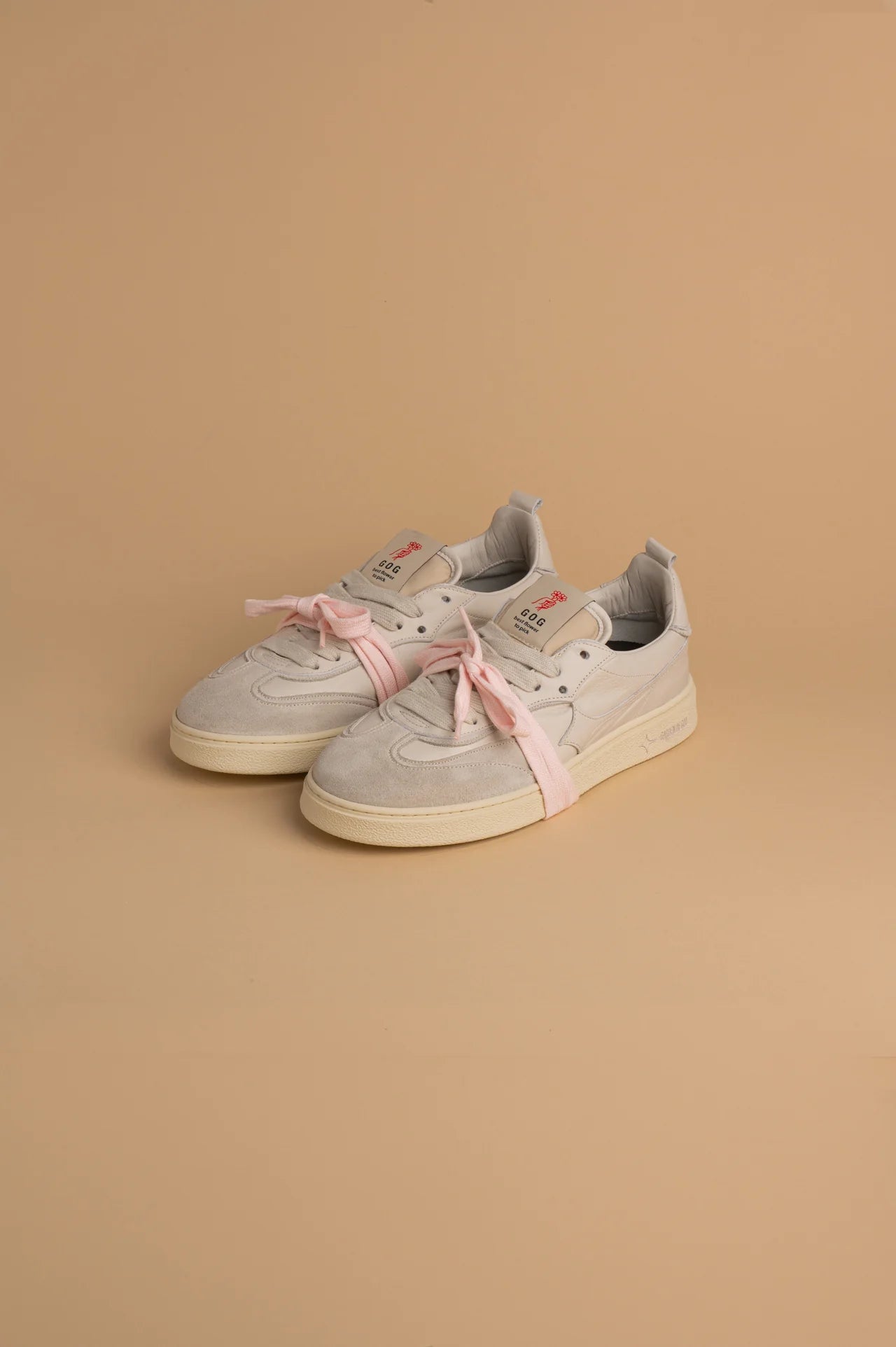 Earth Off White